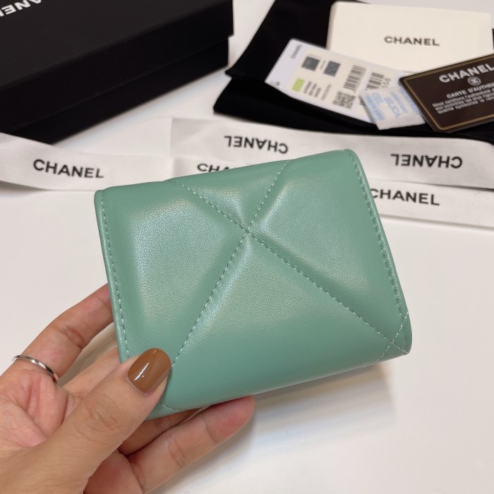 ★超人気 シャネル n級品 短財布