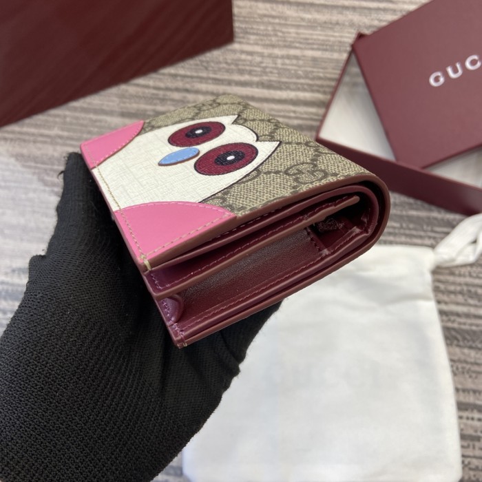 一目惚れ♪ グッチ スーパーコピー 短財布