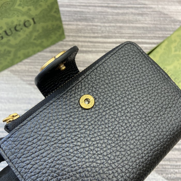 一目惚れ♪ グッチ コピー 短財布