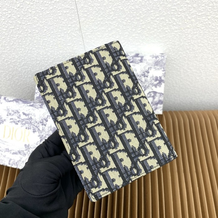 追跡付 ディオール コピー 短財布