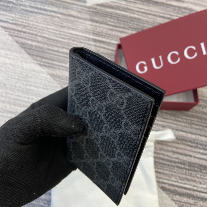 ★超人気 グッチ コピーおすすめ 短財布
