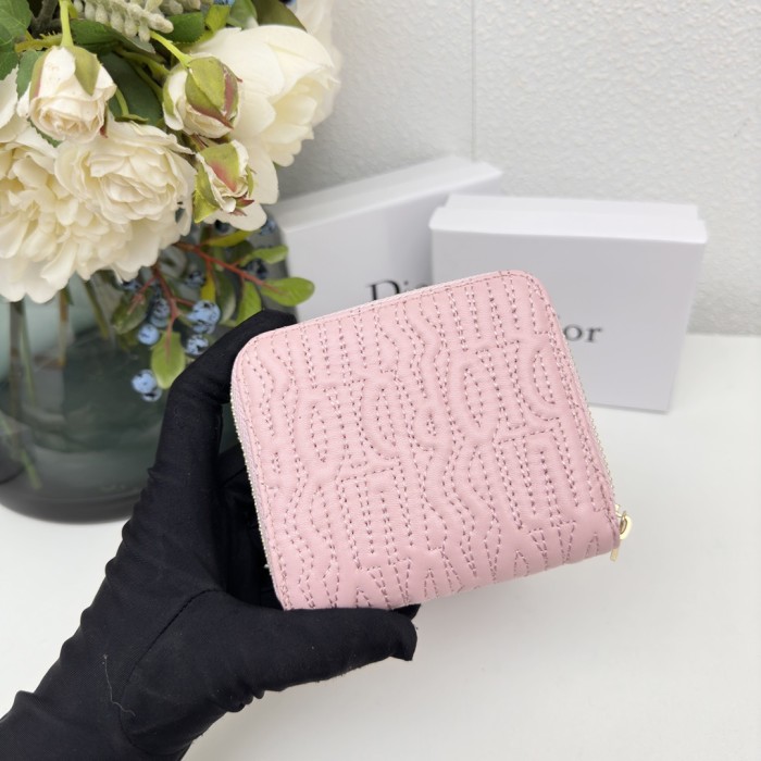超奇跡の入荷☆ ディオール n級品 短財布