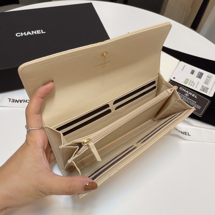 超奇跡の入荷☆ シャネル スーパーコピー 長財布