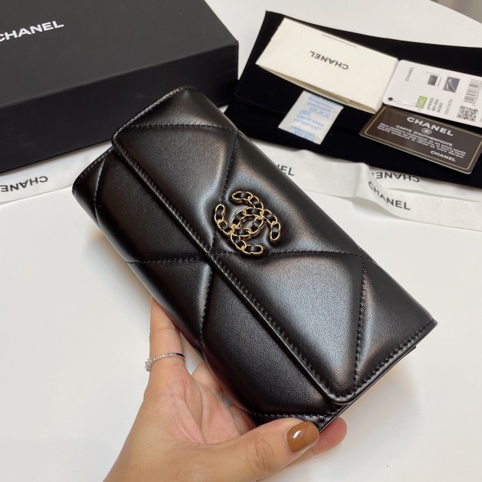日本未入荷 シャネル コピーおすすめ 長財布