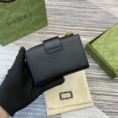 一目惚れ♪ グッチ コピー 短財布