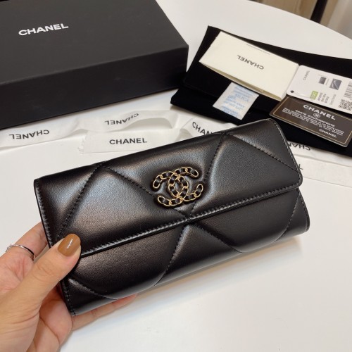 日本未入荷 シャネル コピーおすすめ 長財布