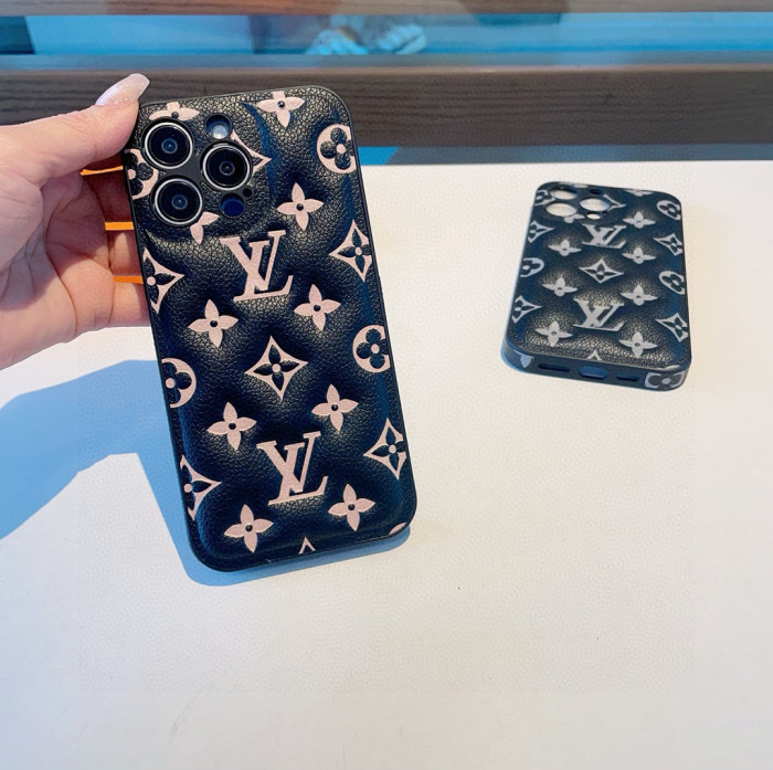 稀少 ルイヴィトン コピー lv同機種携帯ケースエアクッション圧印全包側ケース