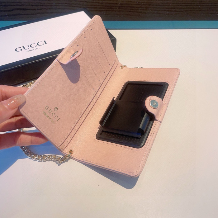 使い勝手良し グッチ スーパーコピー は汎用モデルの斜め掛けカバーを押し