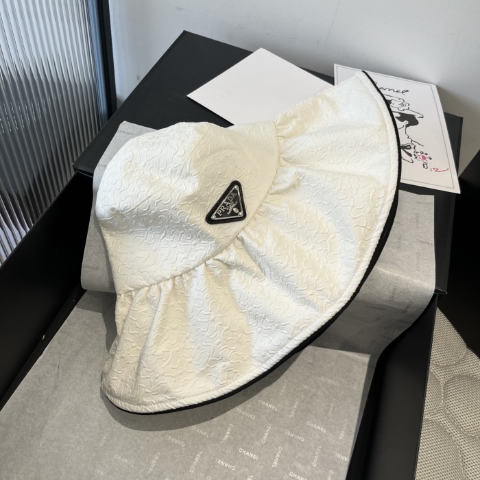 稀少 プラダ n級品 のフリル漁師帽