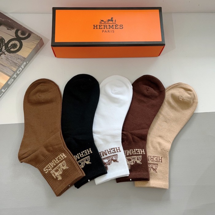 大人気 エルメス コピーおすすめ 定番ショートソックス