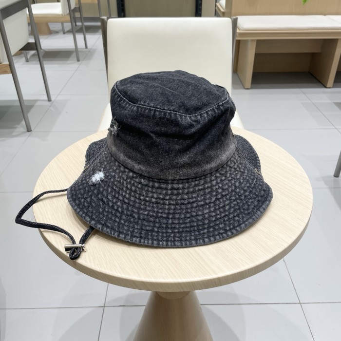 入手困難 ルイヴィトン n級品 復古破洞登山帽子女性春夏釣り日除け韓国版個性的な百合漁師帽