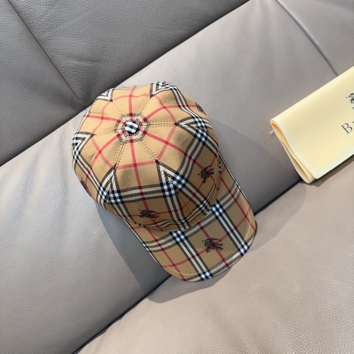 日本未入荷 バーバリー 激安通販 Burberryのオリジナル野球帽