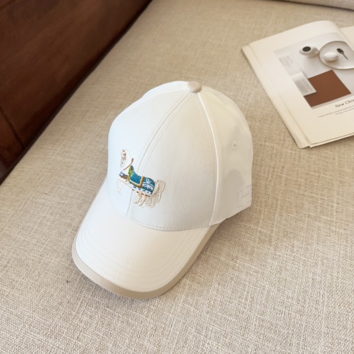 日本未入荷 エルメス n級品 の新野球帽