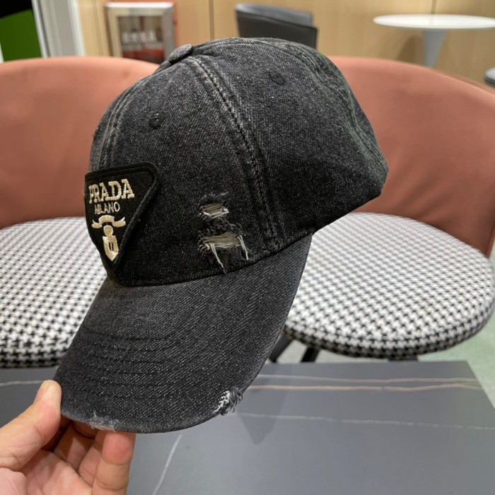 【限定】プラダ 激安通販  PRADAのカウボーイキャップ