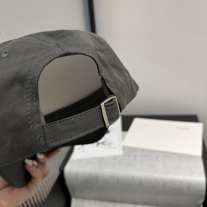 新作 プラダ n級品 PRADA ハンチングキャップ