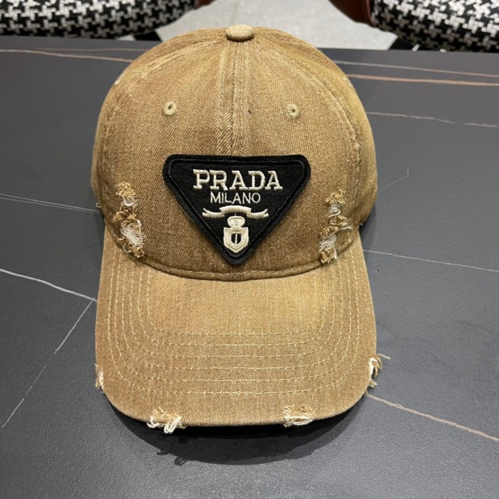 日本未入荷 プラダ コピー PRADAのカウボーイキャップ