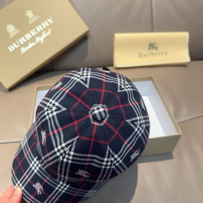 【話題商品！】バーバリー コピー Burberryのオリジナル野球帽