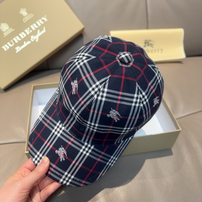 【話題商品！】バーバリー コピー Burberryのオリジナル野球帽