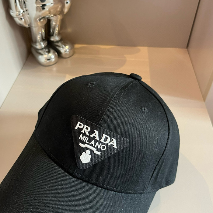 【話題商品！】プラダ コピー PRADA ハンチングキャップ