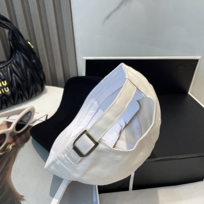 大人気 クロムハーツ コピー 新型カラー野球帽
