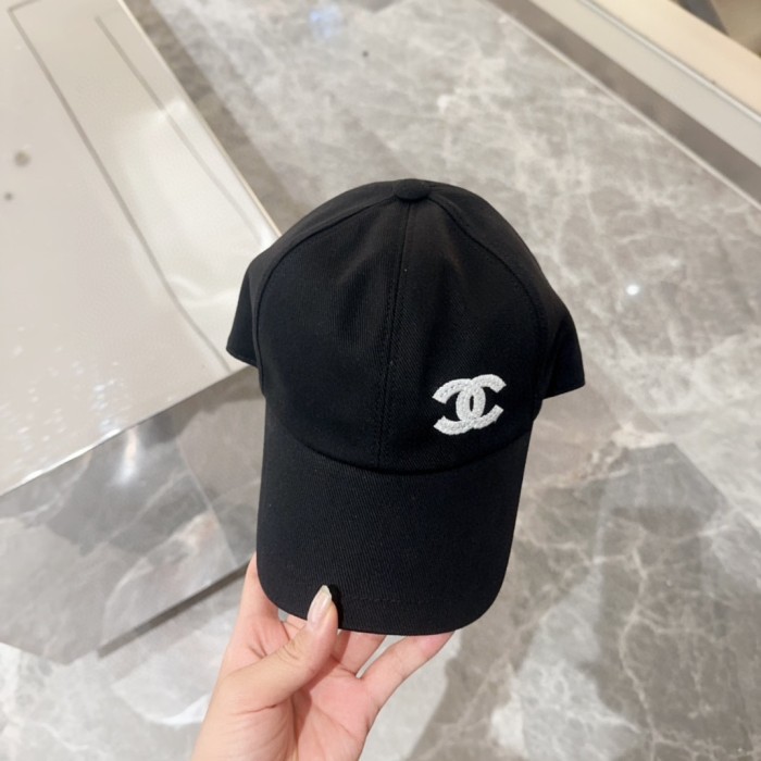 追跡付 シャネル 偽物通販 Chanelの2025新型シンプル風シリーズ野球帽