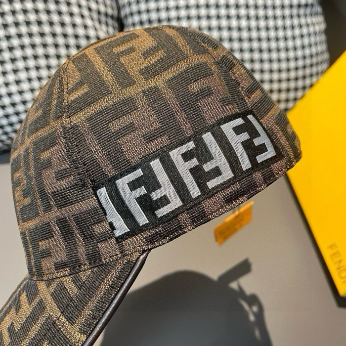 日本未入荷 フェンディ スーパーコピー の新オリジナル野球帽