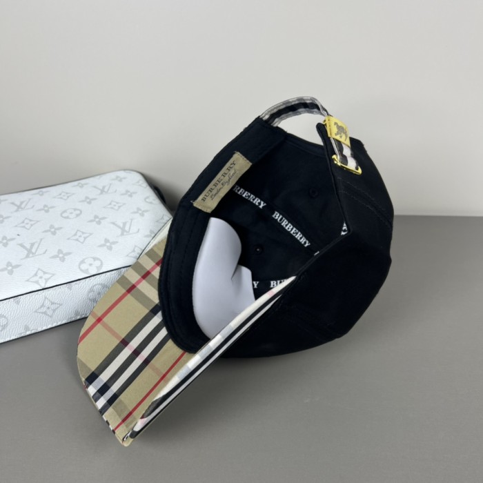 日本未入荷 バーバリー コピー Burberryの2025ss野球帽