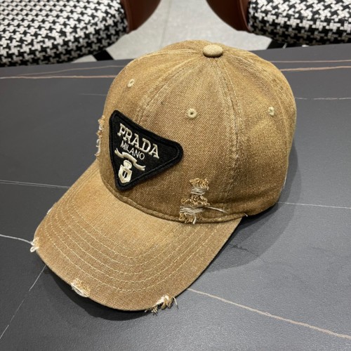 日本未入荷 プラダ コピー PRADAのカウボーイキャップ