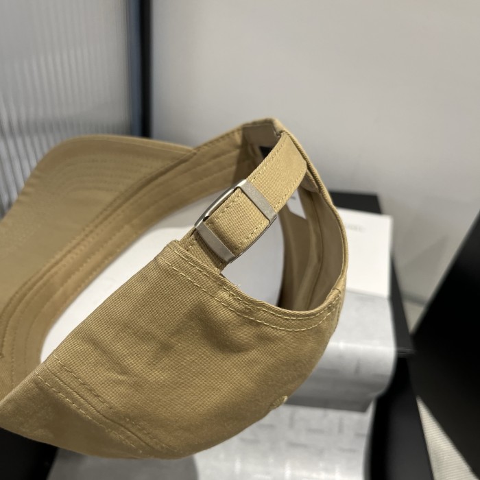累積売上総額第１位！ プラダ 偽物通販 PRADA ハンチングキャップ