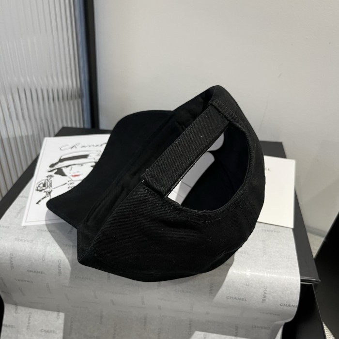 高品質  バレンシアガ 激安通販 春の新しい個性的な野球帽