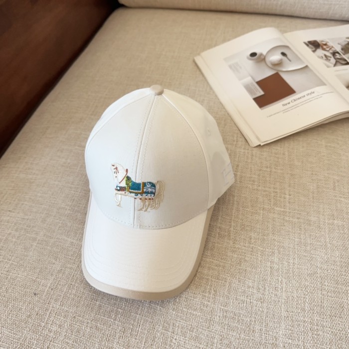 日本未入荷 エルメス n級品 の新野球帽