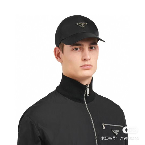 入手困難 プラダ コピー PRADA ベースボールキャップ