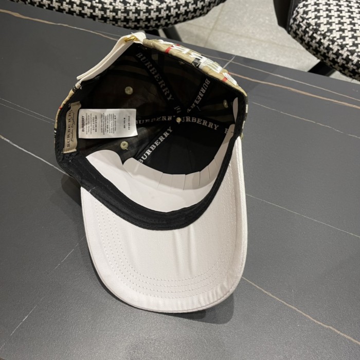 高品質 バーバリー n級品 Burberryの2025ss野球帽
