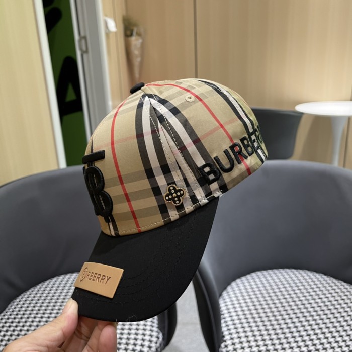 ★超人気 バーバリー 激安偽物 Burberryの2025ss野球帽