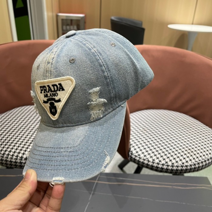 稀少 プラダ 偽物通販  PRADAのカウボーイキャップ