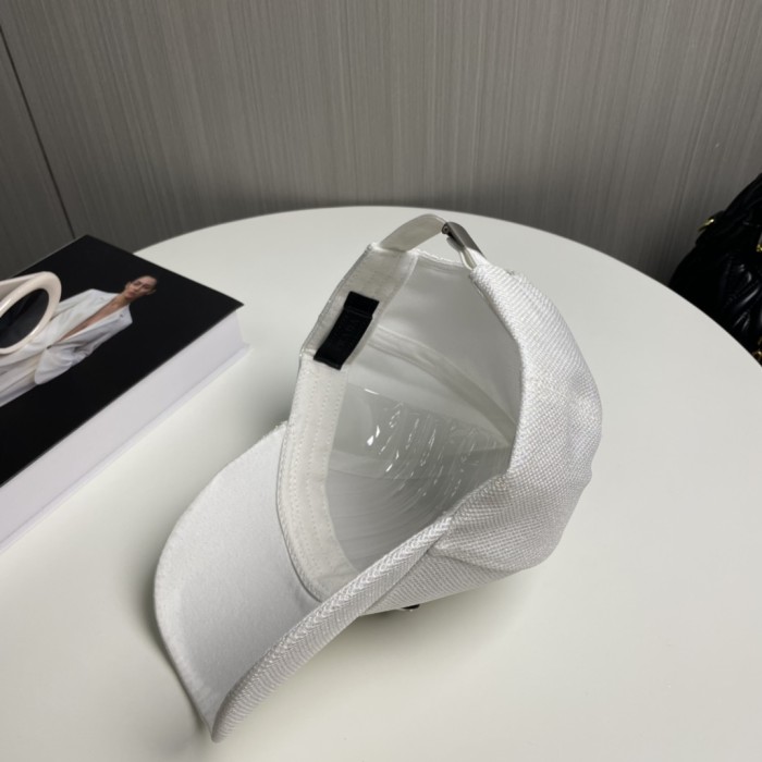超奇跡の入荷☆プラダ コピーおすすめ PRADAのクラシックなオリジナル野球帽