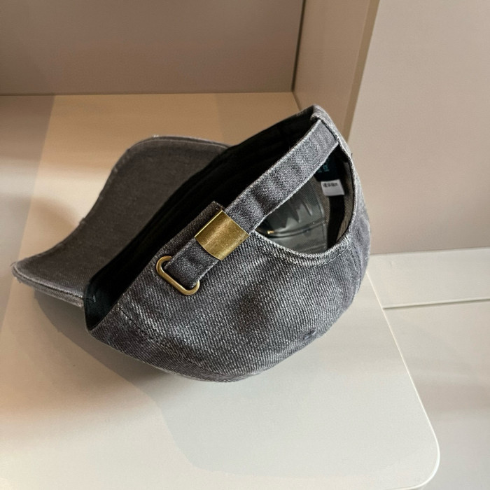 ★超人気 プラダ 激安偽物 PRADAのカウボーイベースボールキャップハンチング