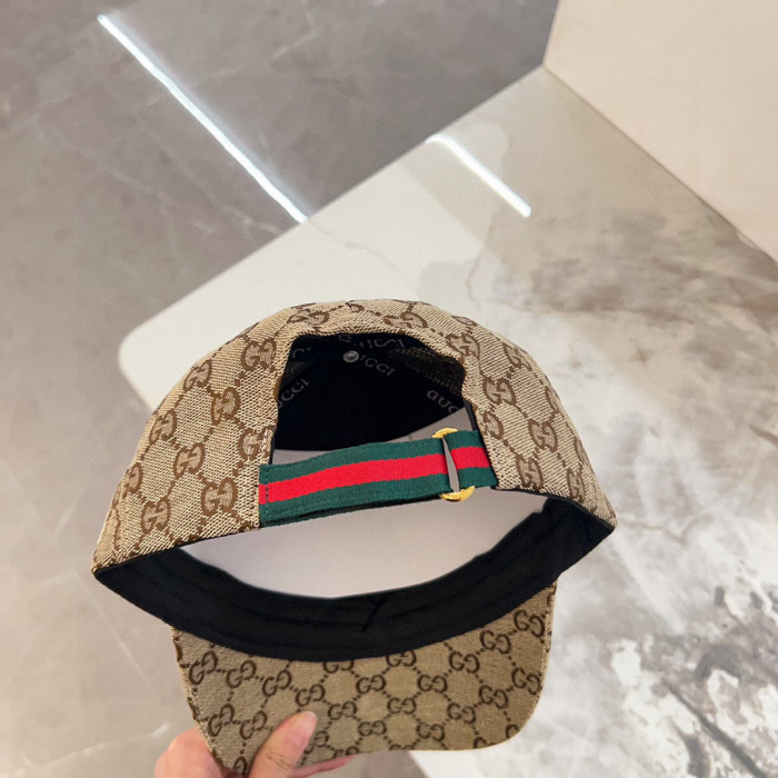 累積売上総額第１位！グッチ コピー 2025新型刺繍付き大型野球帽