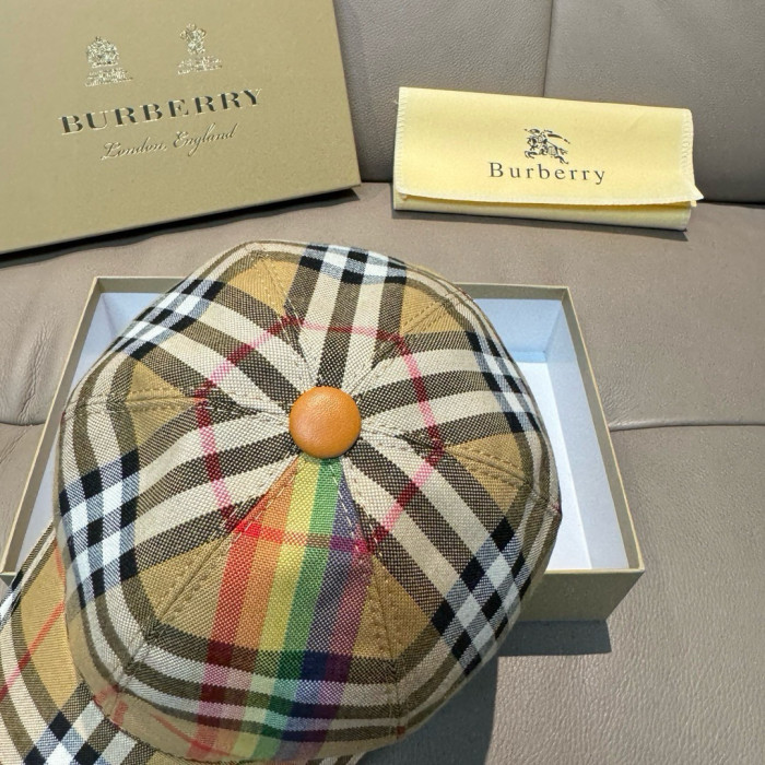 【話題商品！】バーバリー スーパーコピー Burberryの2025ss野球帽