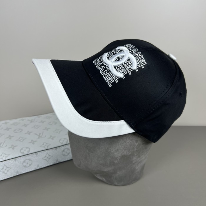日本未入荷 シャネル 激安偽物 Chanelの2025新型シンプル風シリーズ野球帽