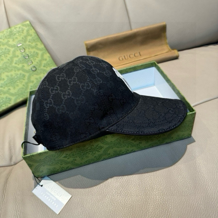 【限定】 NY スーパーコピーNY&Gucci（グッチ）のコラボレーション型野球帽