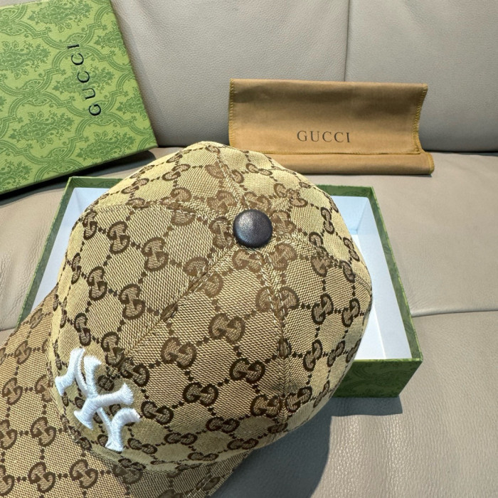 ★超人気  NY 激安通販 NY&Gucci（グッチ）の最新コラボモデルオリジナル野球帽
