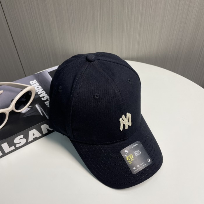 入手困難 NY 激安偽物 の刺繍野球帽