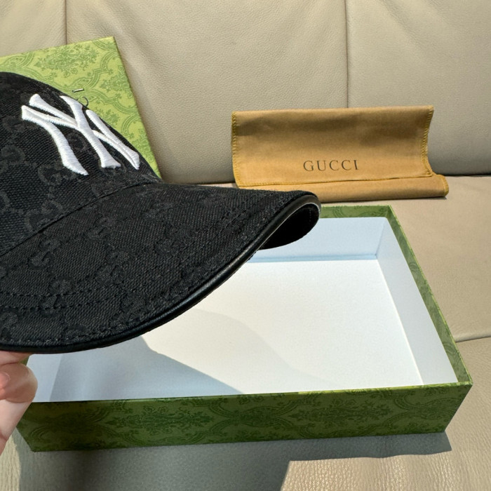 大人気 NY コピー NY&Gucci（グッチ）の最新コラボモデルオリジナル野球帽