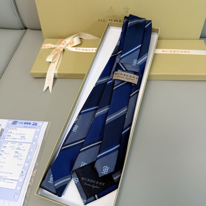 超奇跡の入荷☆ バーバリー 激安偽物 メンズネクタイ