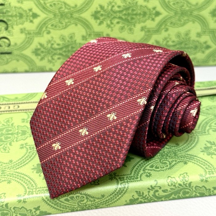 入手困難 Gucciグッチ コピー メンズネクタイ