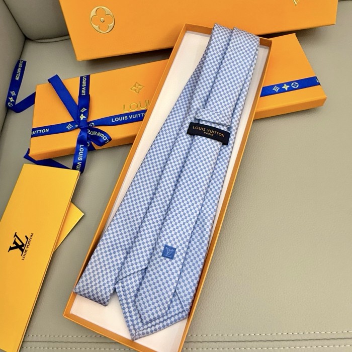 【限定】ルイヴィトン コピーおすすめ メンズネクタイシリーズ LVチェックネクタイ