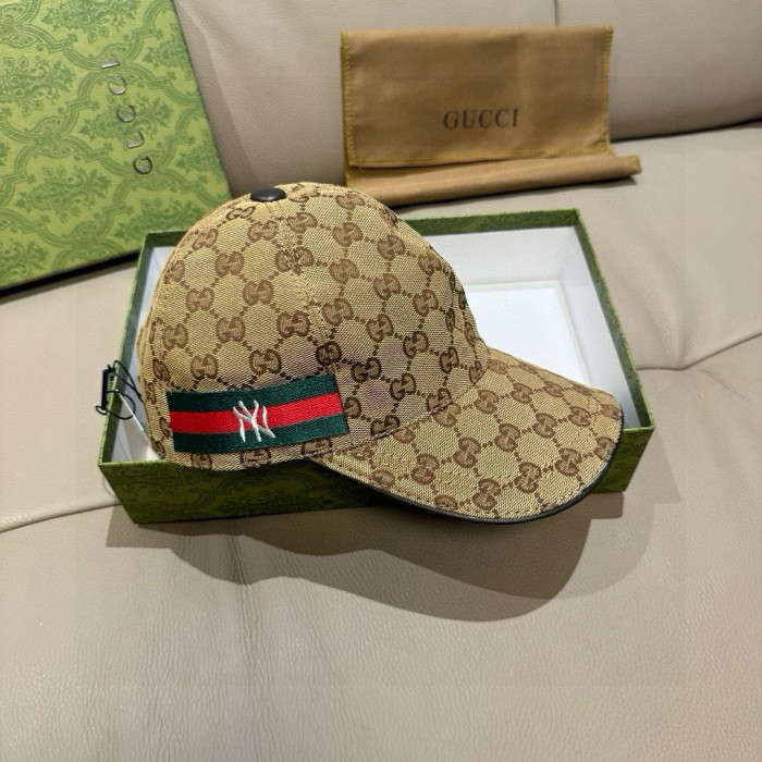 高品質  NY 偽物通販  NY&Gucci（グッチ）の最新コラボモデルオリジナル野球帽