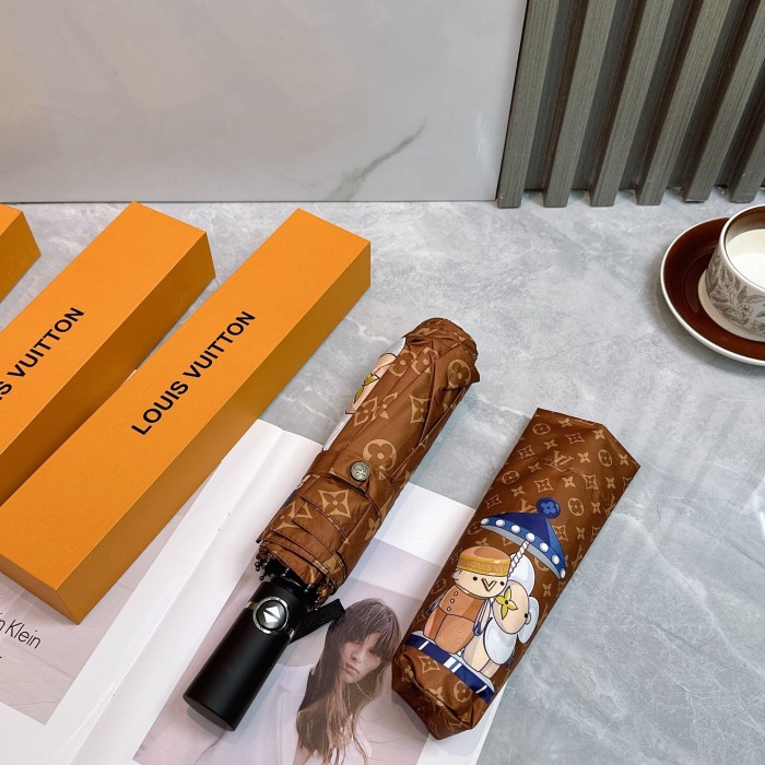 新作 ルイヴィトン コピーおすすめ  Louis Vuitton 三つ折り日焼け止め傘