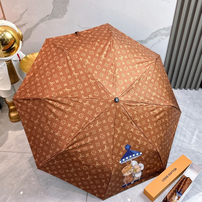 新作 ルイヴィトン コピーおすすめ  Louis Vuitton 三つ折り日焼け止め傘